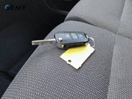 Photo 24 Peugeot Partner  FOURGON STANDARD 650 KG BLUEHDI 100 S&S BVM6