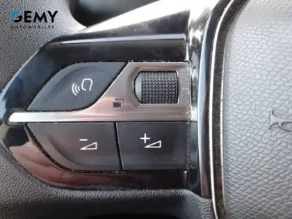 Photo 21 Peugeot Partner  FOURGON STANDARD 650 KG BLUEHDI 100 S&S BVM6