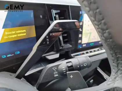 Photo 19 Renault Austral  E-Tech full hybrid 200 GSR2