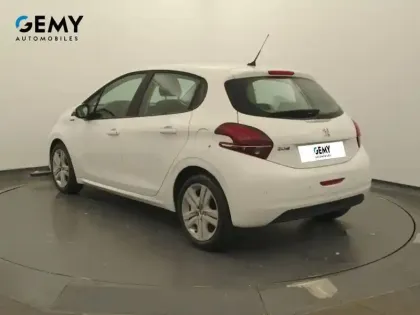 Photo 6 Peugeot 208  PureTech 82ch S&S BVM5