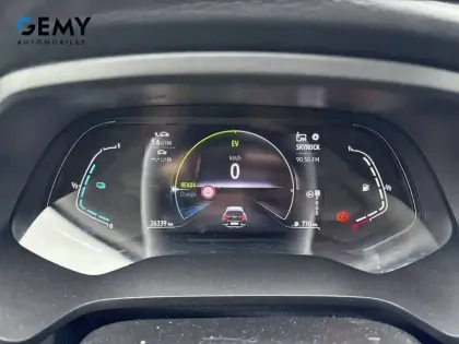 Photo 13 Renault Captur  E-Tech full hybrid 145