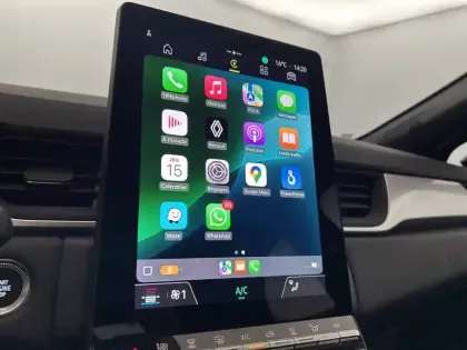 Photo 23 Renault Captur  E-Tech full hybrid 145 ch