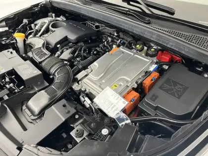 Photo 21 Renault Captur  E-Tech full hybrid 145 ch