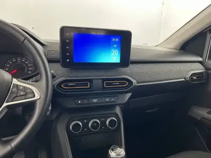 Photo 11 Dacia Sandero  ECO-G 100 - 22