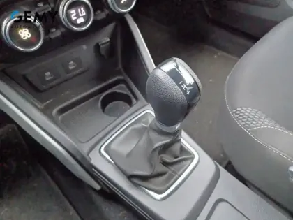 Photo 17 Dacia Duster  TCe 150 FAP 4x2 EDC