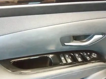 Photo 20 Hyundai Tucson  1.6 T-GDI 230 Hybrid BVA6