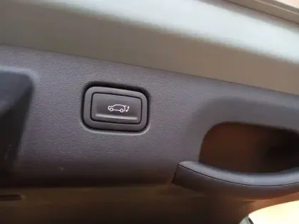 Photo 21 Hyundai Kona  Hybrid 141