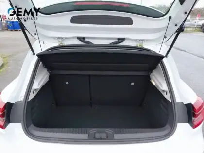 Photo 5 Renault Clio  E-Tech 140