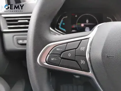 Photo 14 Renault Clio  E-Tech 140