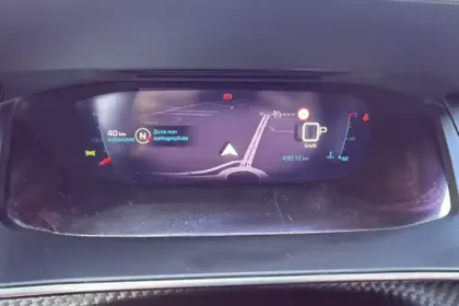 Photo 18 Peugeot 208  PureTech 100 S&S EAT8