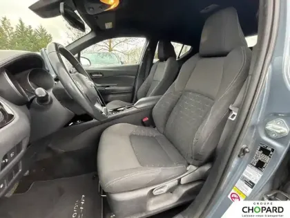 Photo 31 Toyota C-HR  Hybride 122h