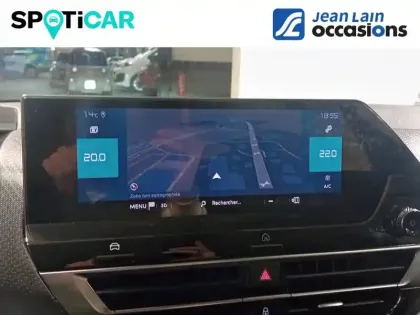 Photo 17 Citroën C4 e- 136 ch Automatique