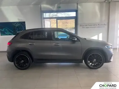 Photo 30 Mercedes GLA  250 e 8G-DCT