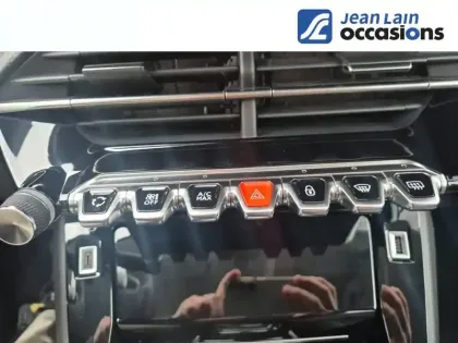 Photo 13 Peugeot 208  PureTech 130 S&S EAT8