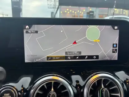 Photo 32 Mercedes GLA  250 e 8G-DCT