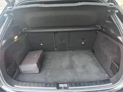 Photo 49 Mercedes GLA  250 e 8G-DCT