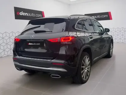 Photo 38 Mercedes GLA  250 e 8G-DCT