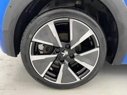 Photo 18 Peugeot 208  Electrique 50 kWh 136ch