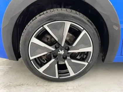 Photo 16 Peugeot 208  Electrique 50 kWh 136ch