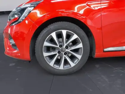 Photo 8 Renault Clio  E-Tech hybride 145