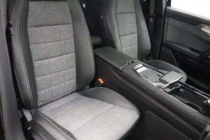 Photo 34 Renault Espace  E-Tech full hybrid 200 GSR2