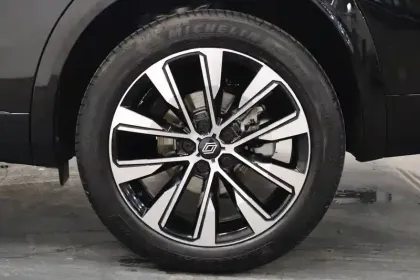 Photo 6 Renault Espace  E-Tech full hybrid 200 GSR2