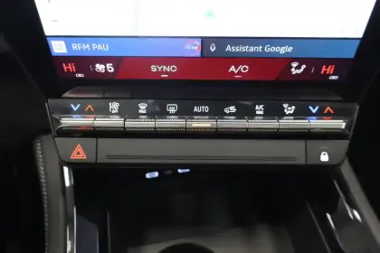 Photo 14 Renault Espace  E-Tech full hybrid 200 GSR2