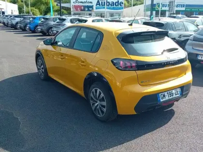 Photo 6 Peugeot 208  Electrique 50 kWh 136ch