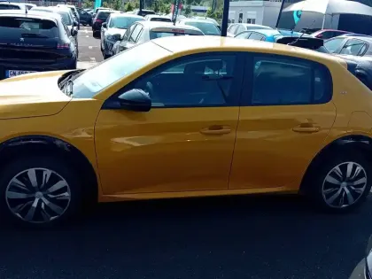 Photo 7 Peugeot 208  Electrique 50 kWh 136ch