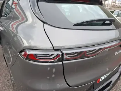 Photo 19 Alfa Romeo Tonale  1.5 Hybrid 130 ch TCT7