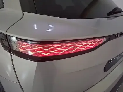 Photo 16 DS Ds 7 DS7 Crossback BlueHDi 130 EAT8