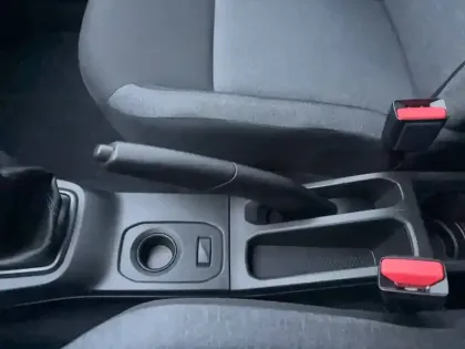 Photo 38 Dacia Duster  ECO-G 100 4x2