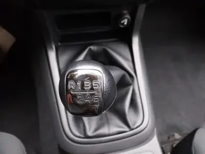 Photo 14 Isuzu D-Max  SPACE CAB 1.9 4X4