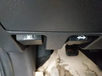 Photo 23 Isuzu D-Max  SPACE CAB 1.9 4X4