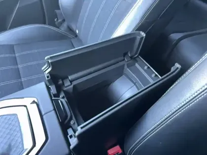 Photo 53 Renault Austral  E-Tech hybrid 200