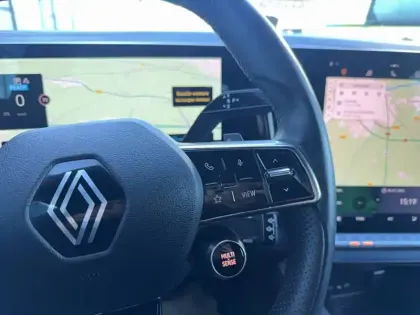 Photo 35 Renault Austral  E-Tech hybrid 200