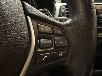 Photo 20 BMW Serie 4 Coupe 420d xDrive 190 ch BVA8