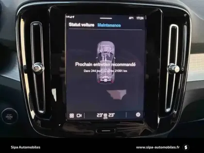 Photo 32 Volvo Xc40  B3 163 ch DCT7