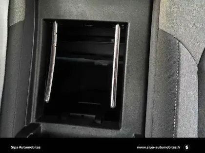 Photo 21 Volvo Xc40  B3 163 ch DCT7