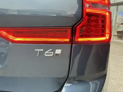 Photo 10 Volvo Xc60  T6 AWD Hybride rechargeable 253 ch+145 ch Geartronic 8