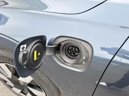 Photo 13 Volvo Xc60  T6 AWD Hybride rechargeable 253 ch+145 ch Geartronic 8