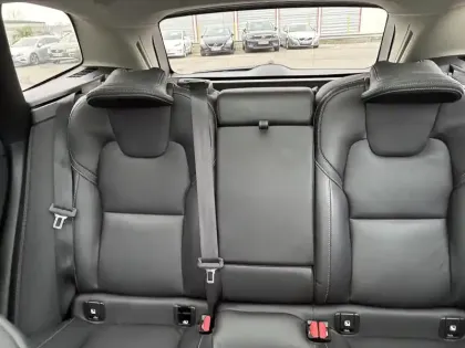 Photo 20 Volvo Xc60  T6 AWD Hybride rechargeable 253 ch+145 ch Geartronic 8