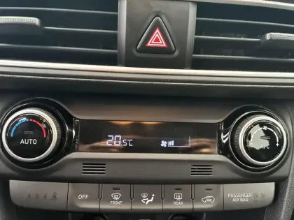 Photo 21 Hyundai Kona  1.0 T-GDi 120