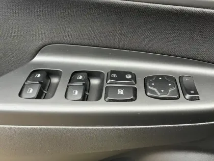 Photo 31 Hyundai Kona  1.0 T-GDi 120