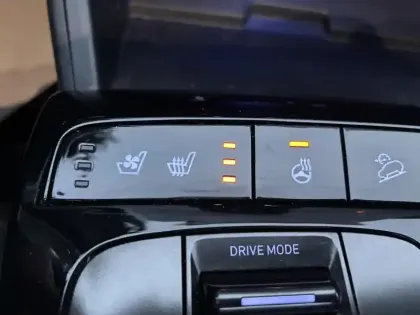 Photo 28 Hyundai Tucson  1.6 T-GDI 230 Hybrid BVA6