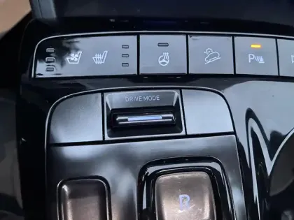 Photo 16 Hyundai Tucson  1.6 T-GDI 230 Hybrid BVA6