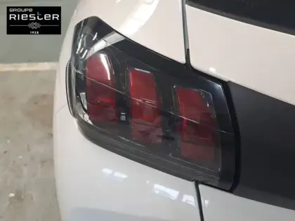 Photo 16 Peugeot 208  PureTech 75 S&S BVM5