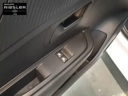 Photo 14 Peugeot 208  PureTech 75 S&S BVM5