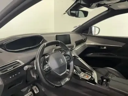 Photo 10 Peugeot 3008  Hybrid4 300 e-EAT8