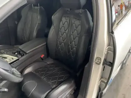 Photo 9 Peugeot 3008  Hybrid4 300 e-EAT8